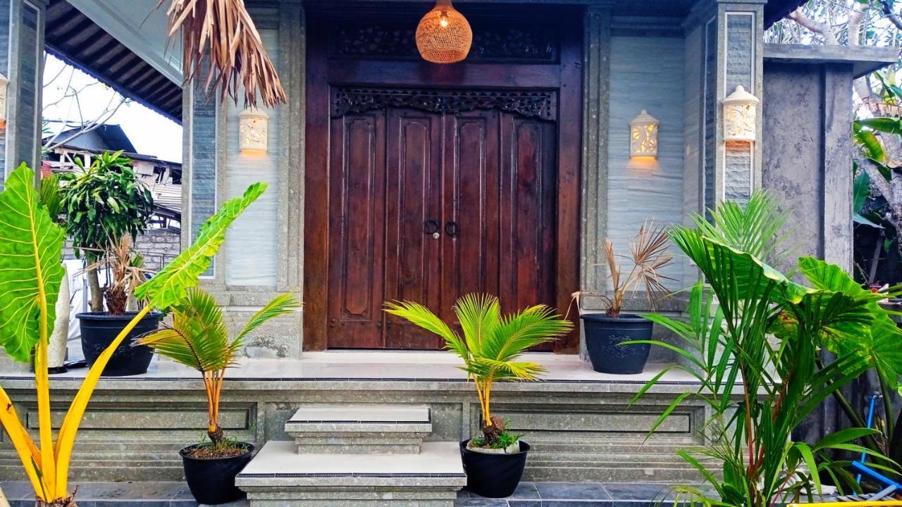 Regina Guest House Ubud Exterior foto